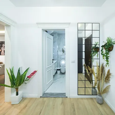 Luxury Adriatic * Golem (Tirana)